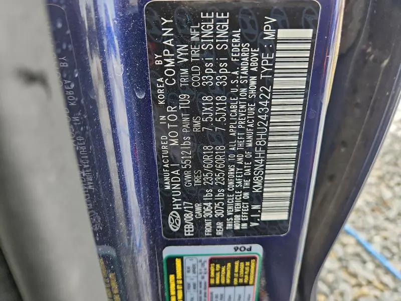 2017 HYUNDAI SANTA FE SE  