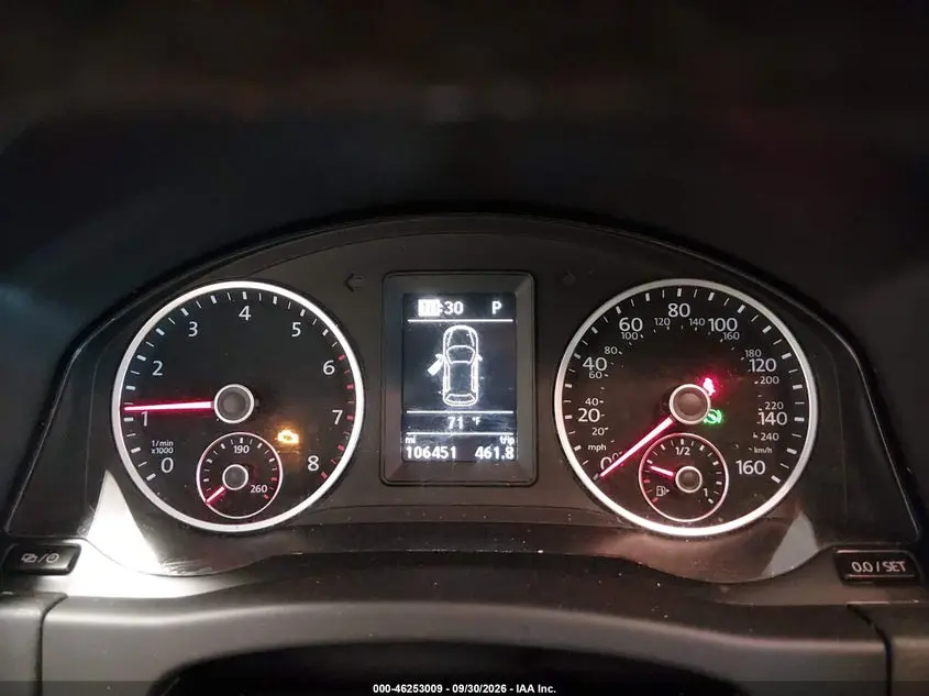 2015 VOLKSWAGEN TIGUAN S