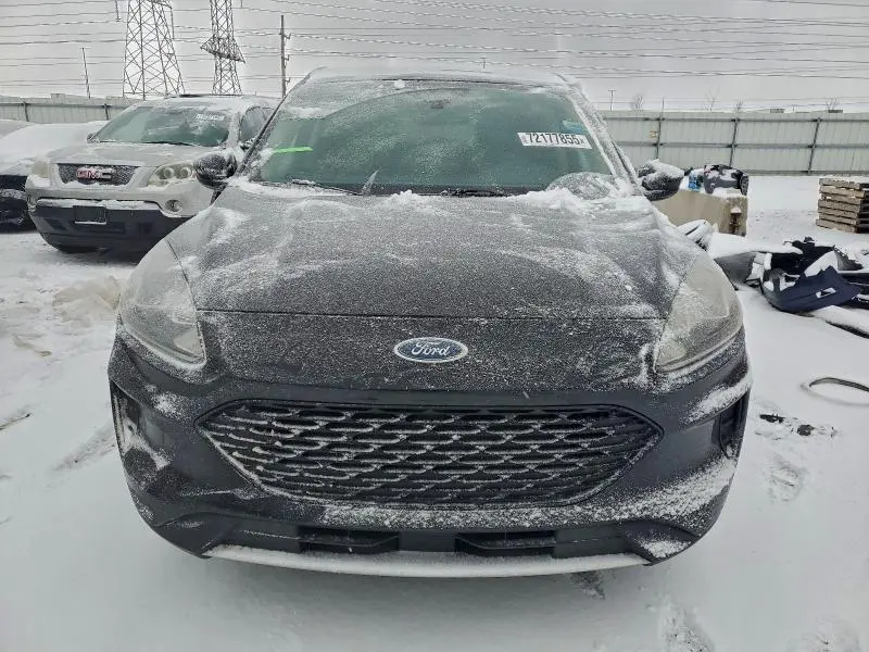 2020 FORD ESCAPE SE SPORT  