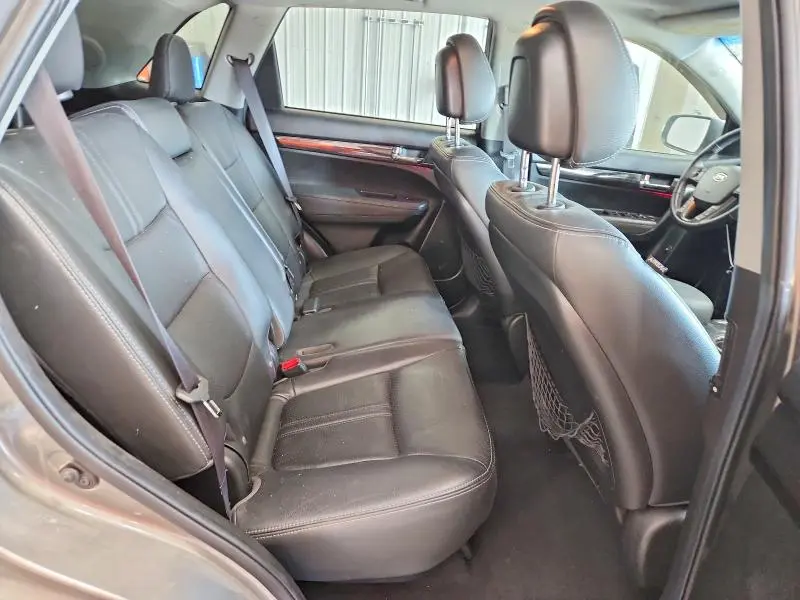 2011 KIA SORENTO EX  