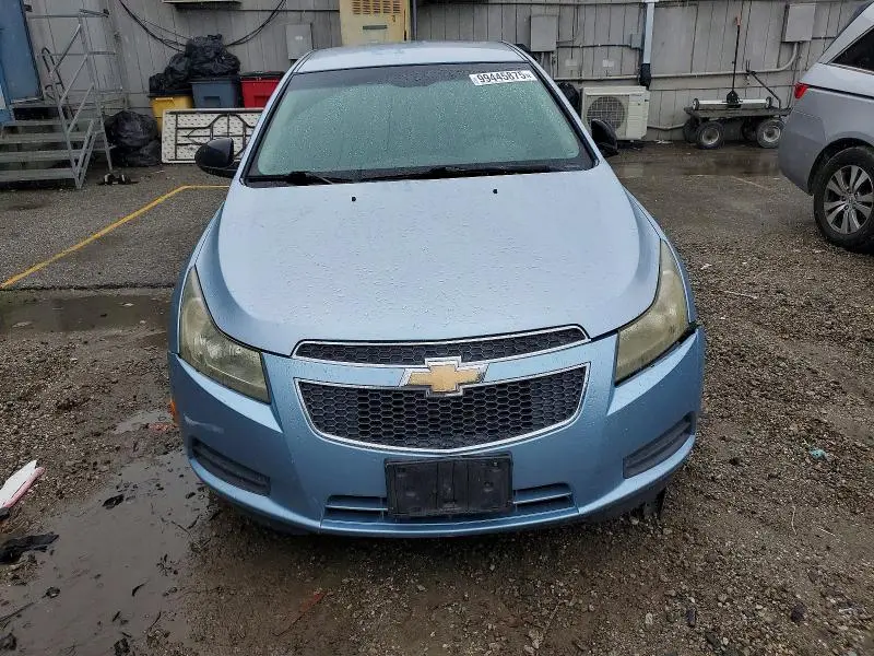 2011 CHEVROLET CRUZE LS  
