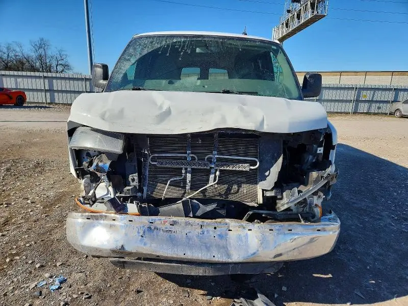 2015 CHEVROLET EXPRESS G3500 LT  