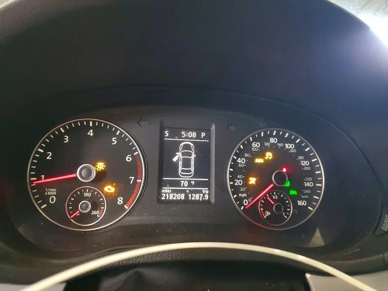 2012 VOLKSWAGEN PASSAT SE  