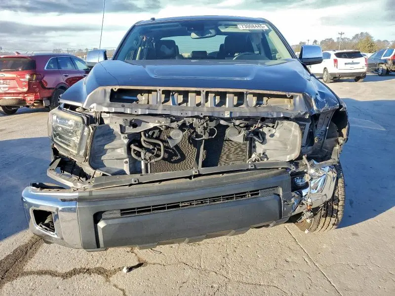 2018 TOYOTA TUNDRA CREWMAX LIMITED  