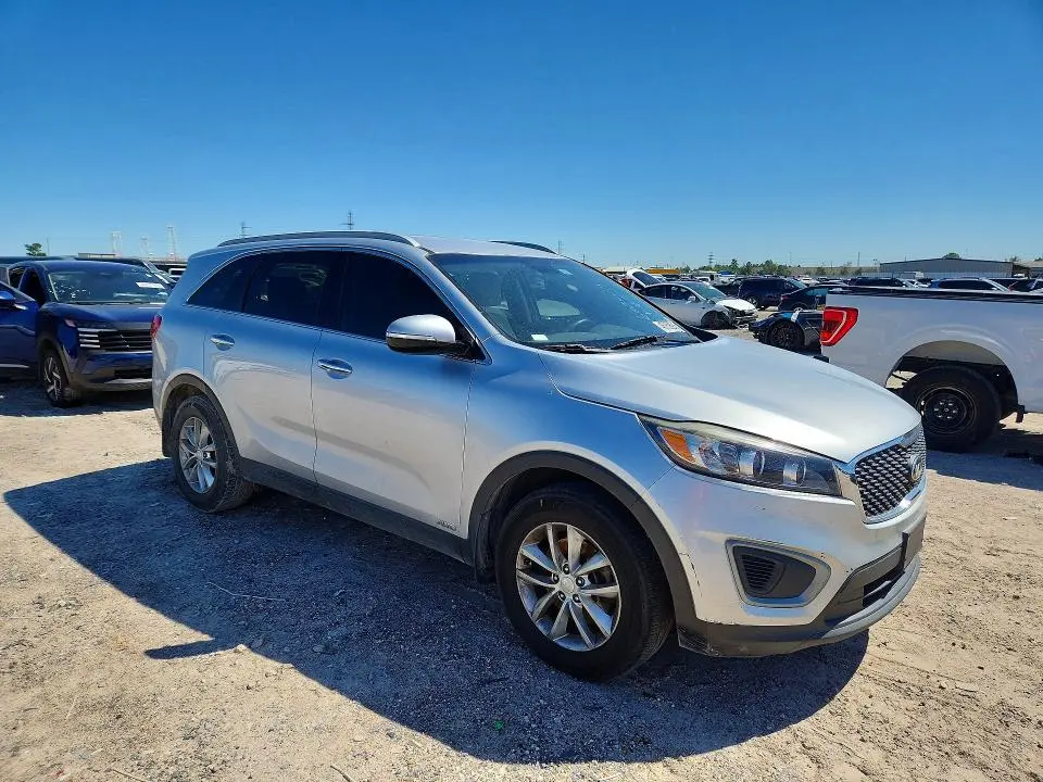 2016 KIA SORENTO LX  