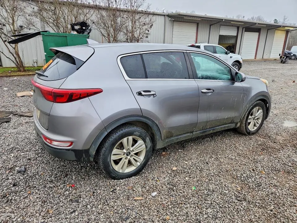 2018 KIA SPORTAGE LX  