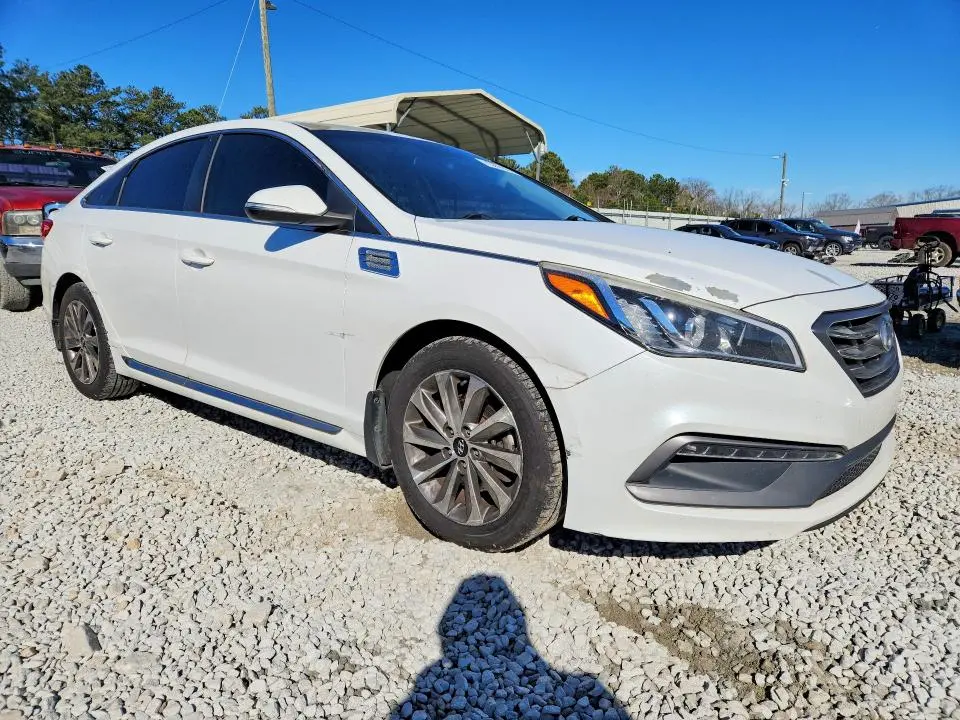 2015 HYUNDAI SONATA SPORT  