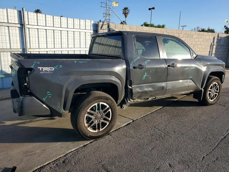 2025 TOYOTA TACOMA TRD SPORT  