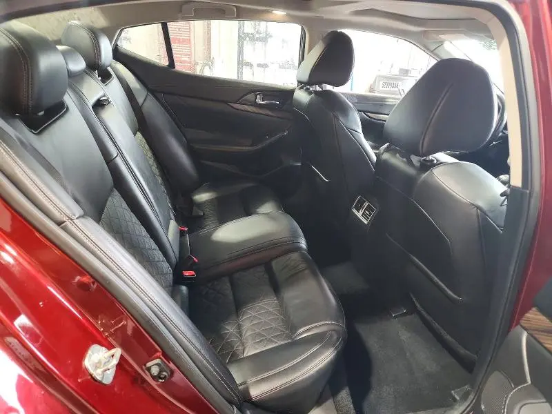2017 NISSAN MAXIMA PLATINUM  