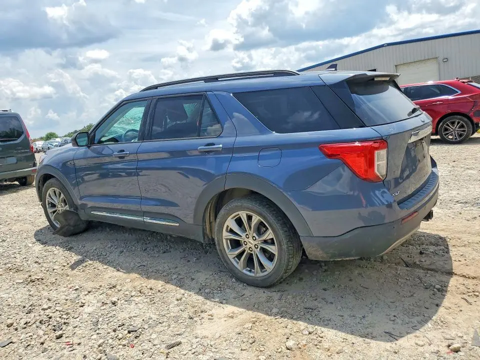 2021 FORD EXPLORER XLT  