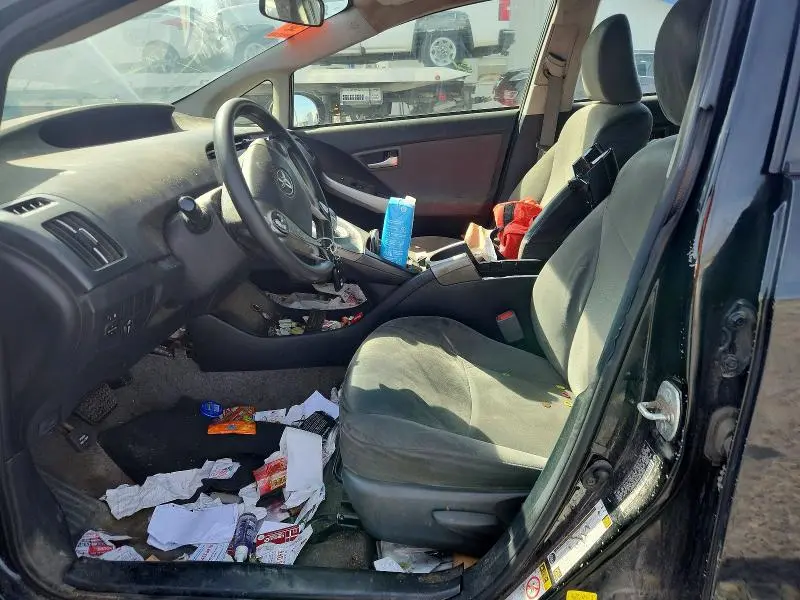 2014 TOYOTA PRIUS TWO  
