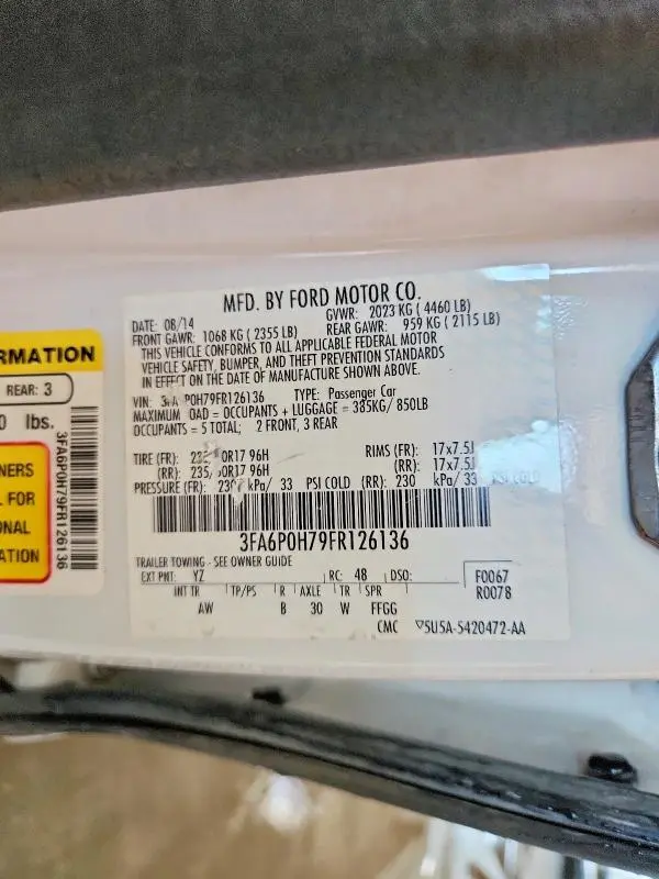 2015 FORD FUSION SE  