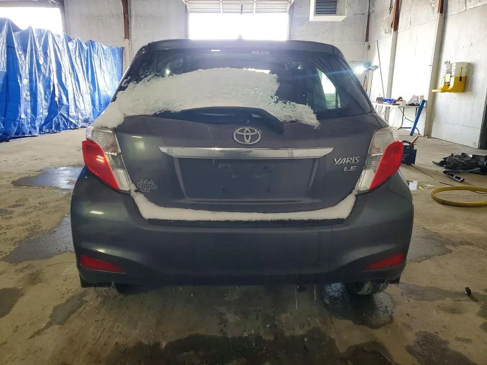 2013 TOYOTA YARIS 5-DOOR LE  
