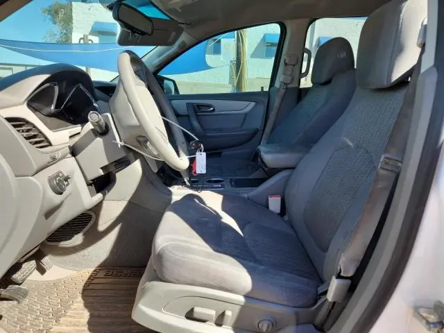 2015 CHEVROLET TRAVERSE LS  