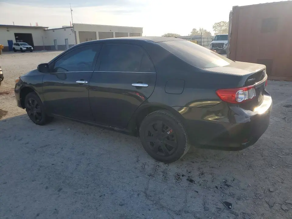 2013 TOYOTA COROLLA LE  