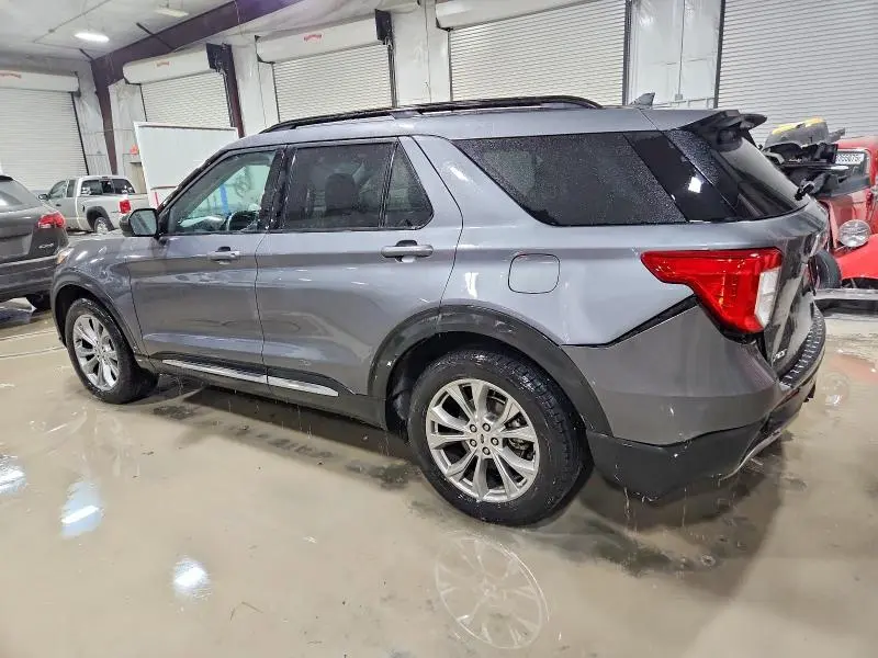 2021 FORD EXPLORER XLT  