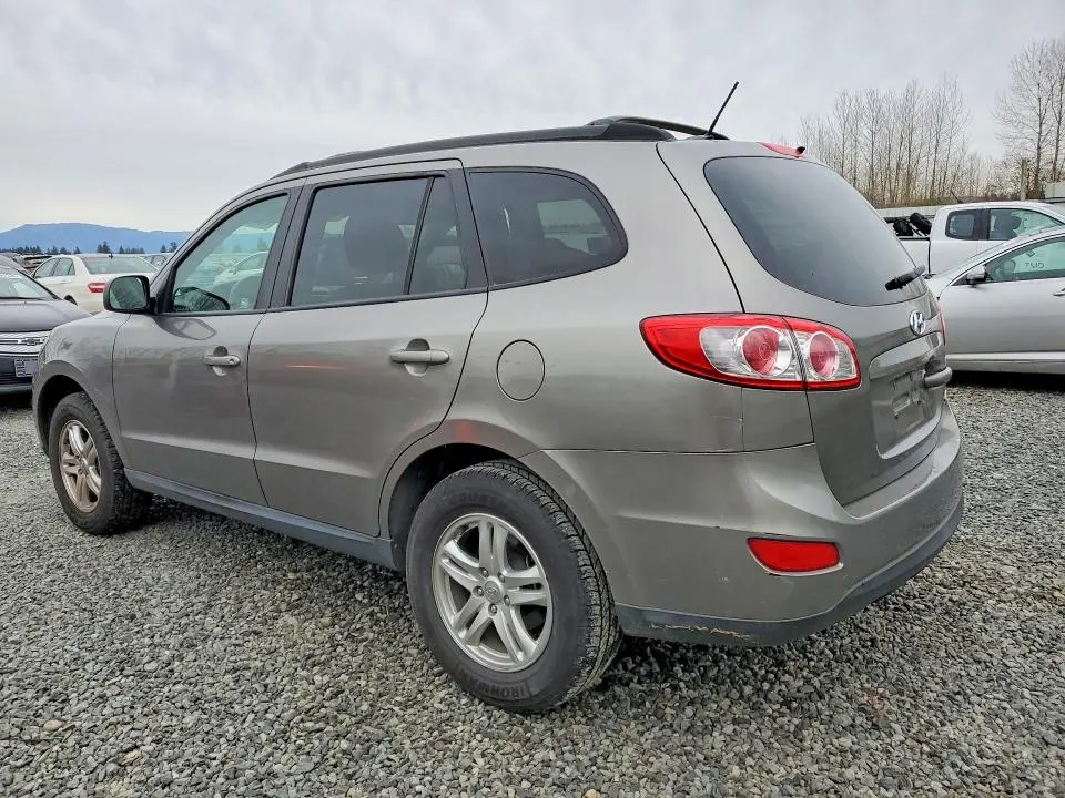 2011 HYUNDAI SANTA FE GLS  