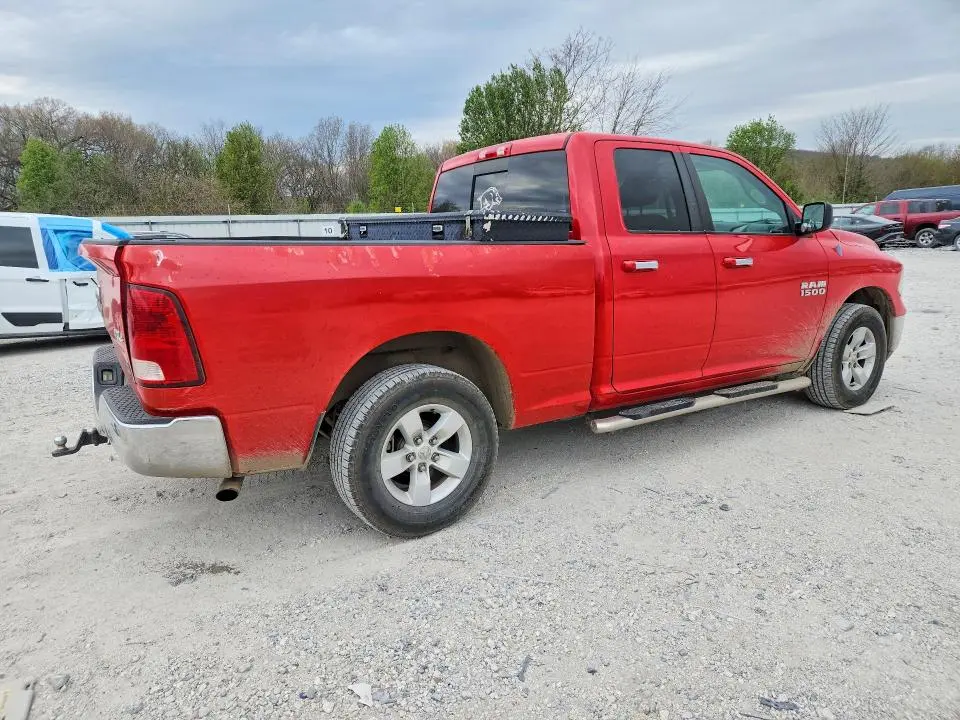 2013 RAM 1500 SLT  