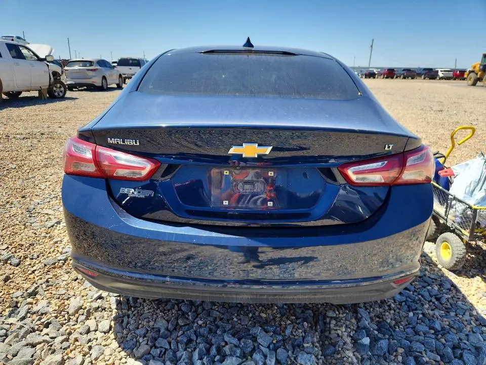 2021 CHEVROLET MALIBU LT  