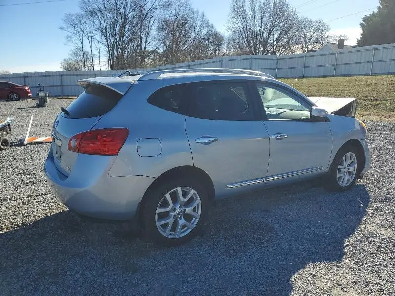 2013 NISSAN ROGUE S  
