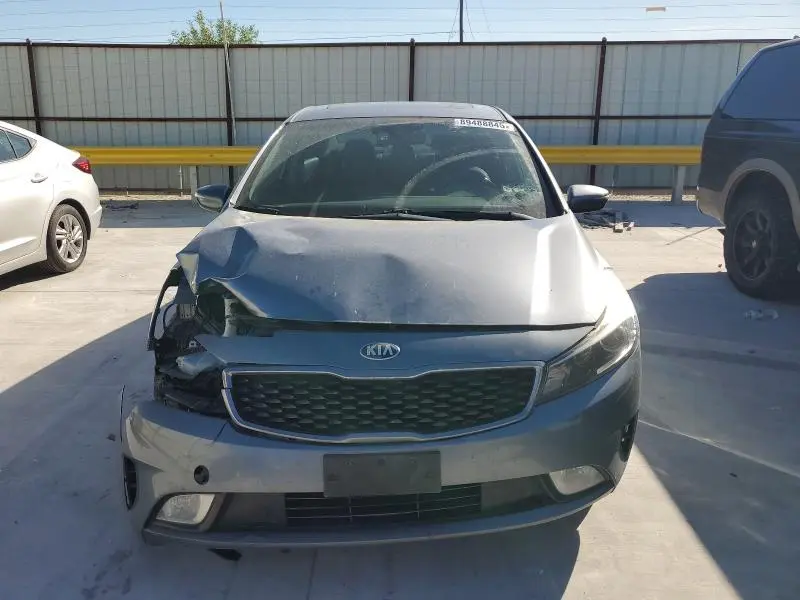 2017 KIA FORTE EX  