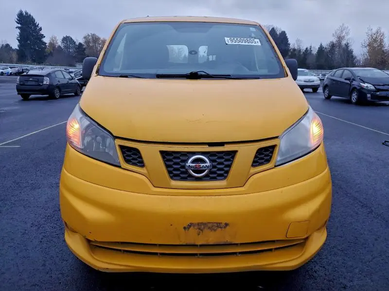 2014 NISSAN NV200 TAXI  