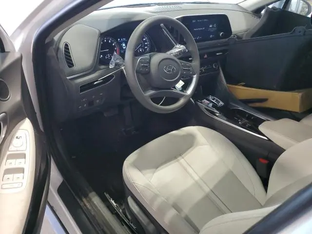 2023 HYUNDAI SONATA SE  
