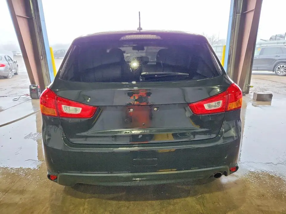 2013 MITSUBISHI OUTLANDER   