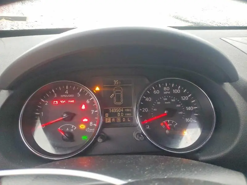 2013 NISSAN ROGUE S  