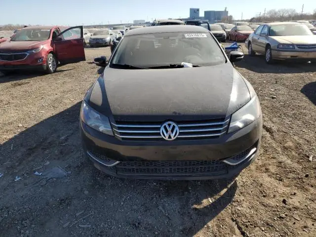 2012 VOLKSWAGEN PASSAT SE  