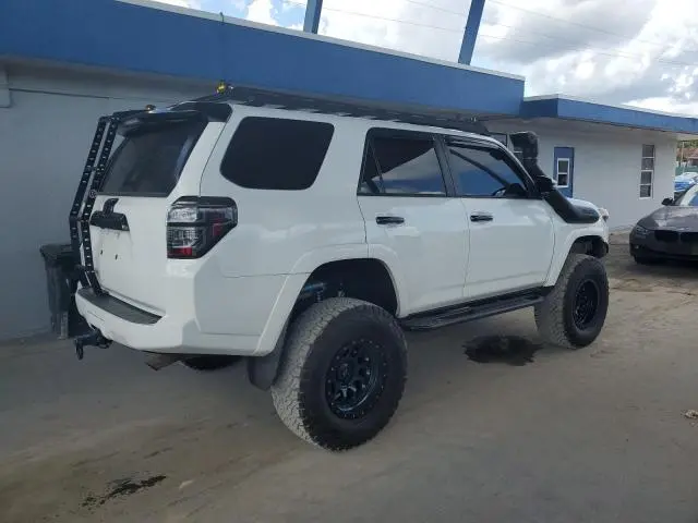 2021 TOYOTA 4RUNNER VENTURE  