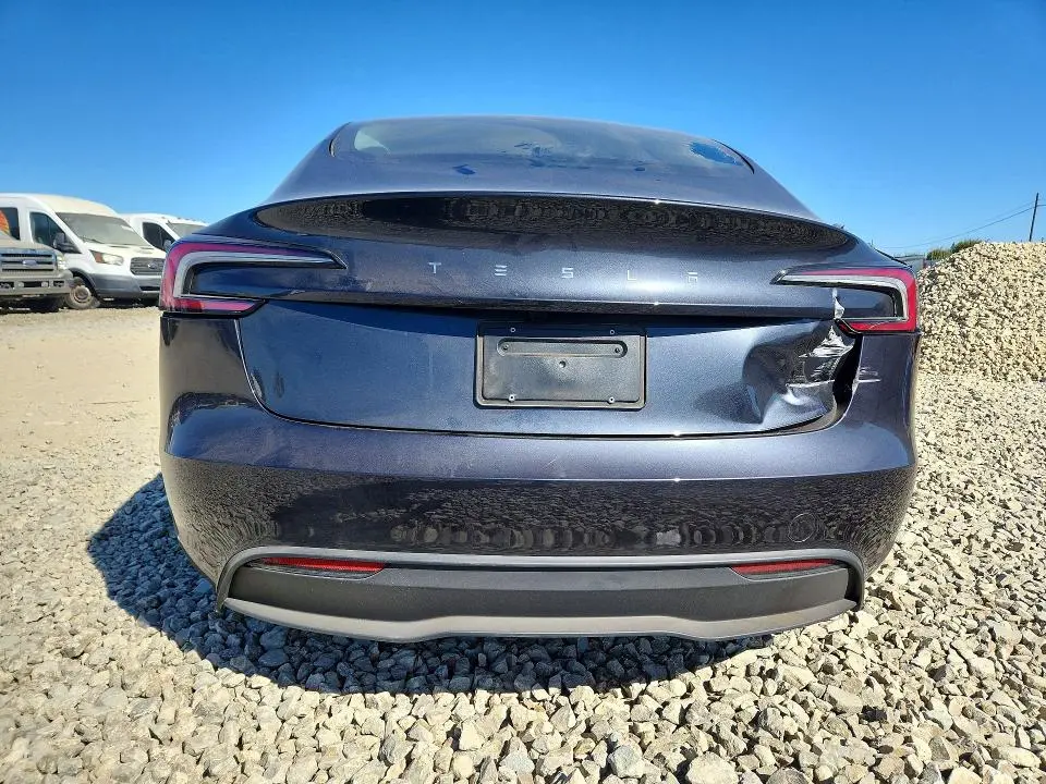 2025 TESLA MODEL 3   