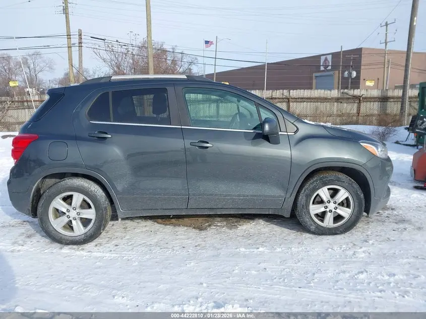 2020 CHEVROLET TRAX FWD LT