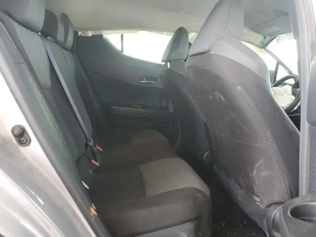 2020 TOYOTA C-HR XLE  