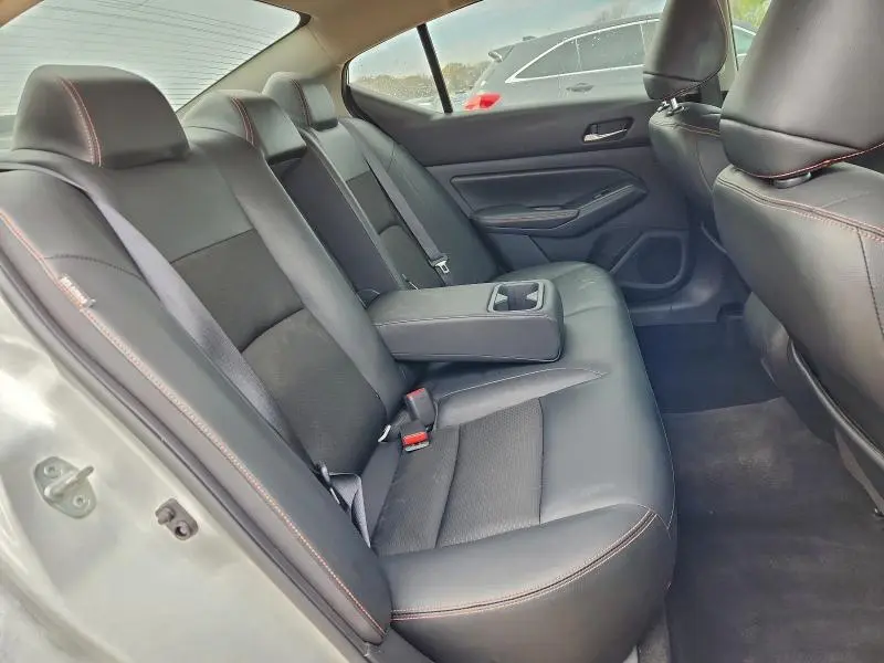 2020 NISSAN ALTIMA SR  