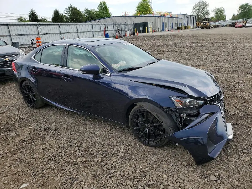 2017 LEXUS IS   