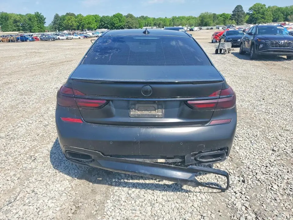 2017 BMW 750 I  