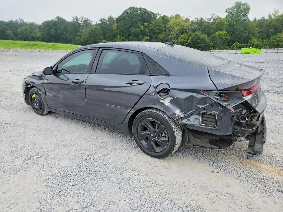 2021 HYUNDAI ELANTRA SEL  