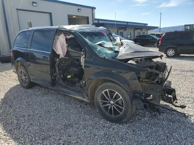 2017 DODGE GRAND CARAVAN SXT  