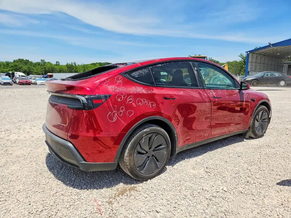 2026 TESLA MODEL Y   