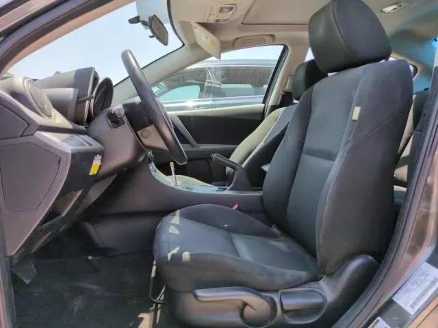 2011 MAZDA 3 I  