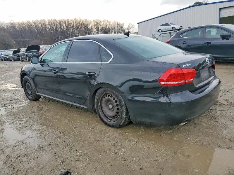 2013 VOLKSWAGEN PASSAT SE  