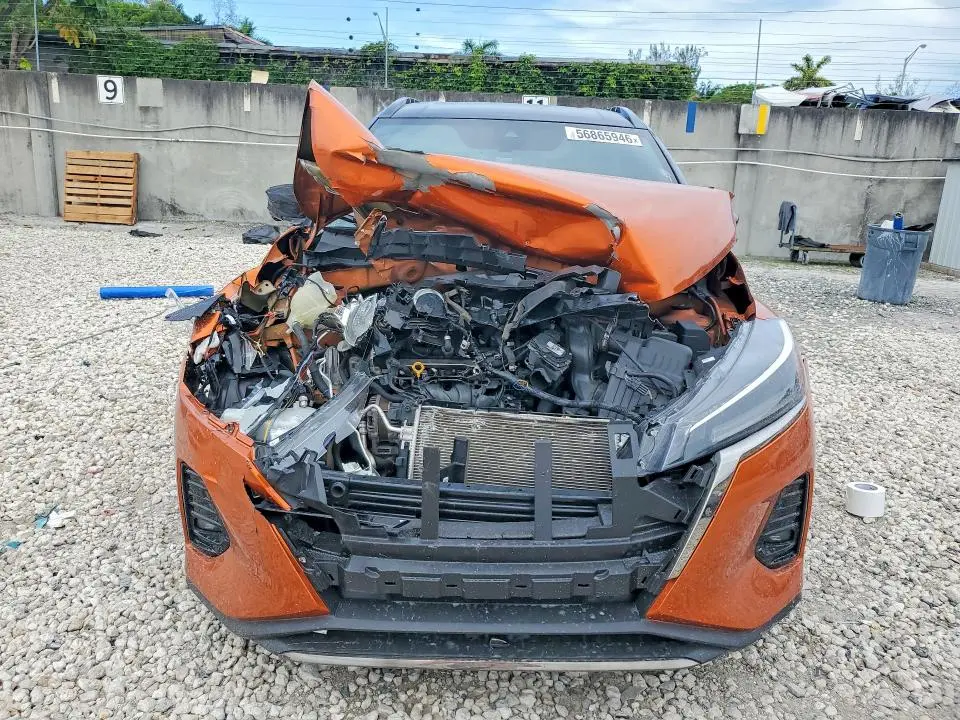 2021 NISSAN KICKS SR  