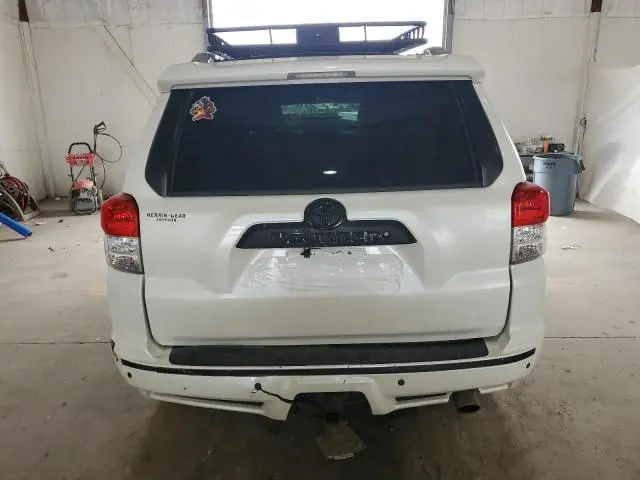 2010 TOYOTA 4RUNNER SR5  