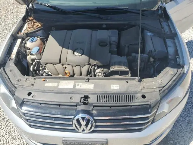 2013 VOLKSWAGEN PASSAT S  
