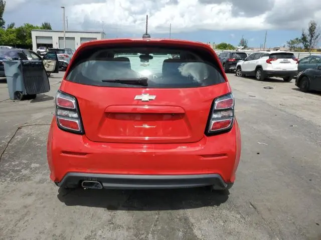 2017 CHEVROLET SONIC LT  