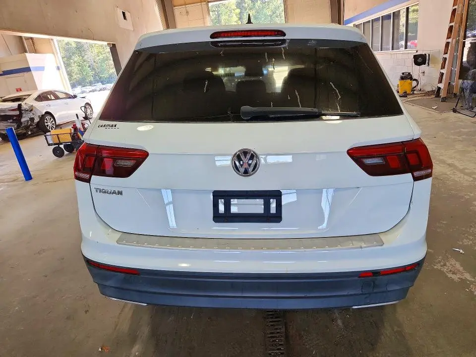 2020 VOLKSWAGEN TIGUAN S  