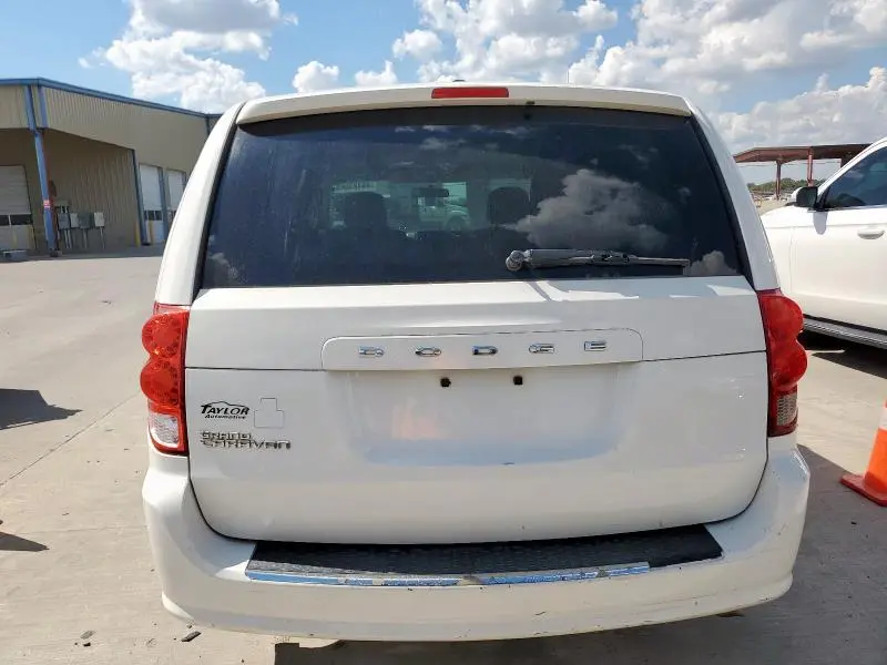 2013 DODGE GRAND CARAVAN SE  