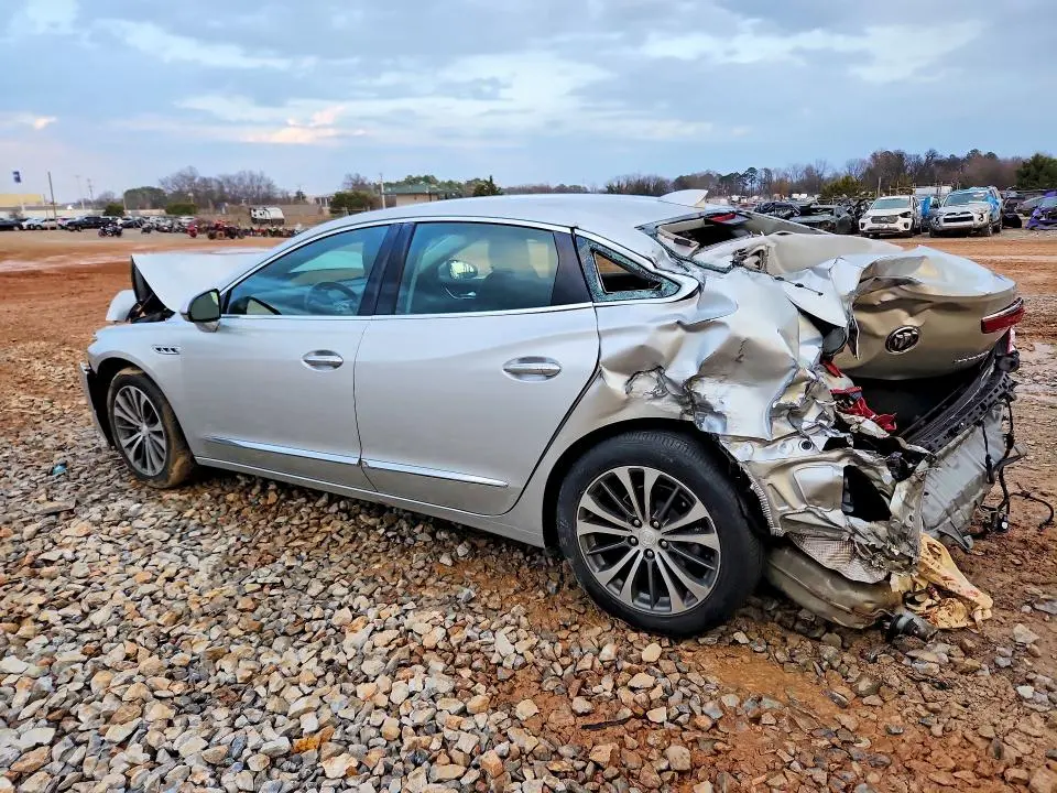 2017 BUICK LACROSSE ESSENCE  