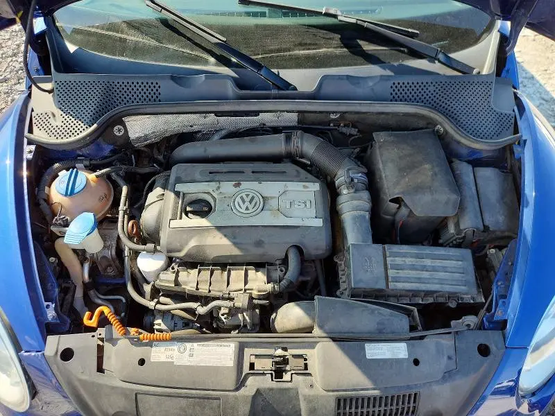 2012 VOLKSWAGEN BEETLE TURBO  
